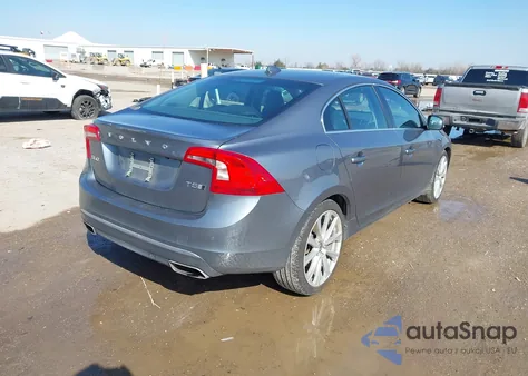 2018 Volvo S60 Inscription T5 из США, поврежденный, VIN LYV402TK3JB168956